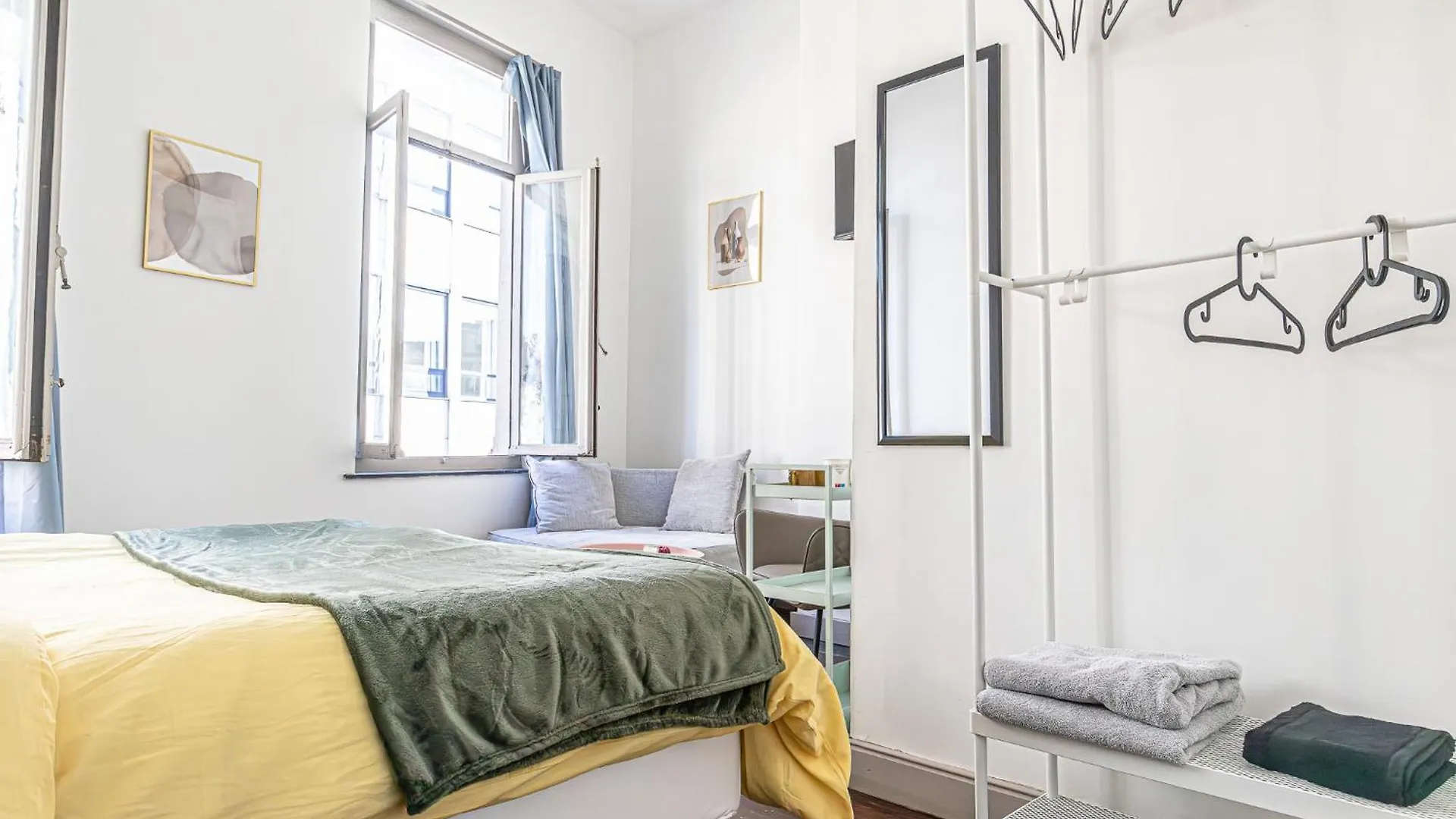 Lovely Rooms With View At Vibrant Ghent, Breezy Balcony